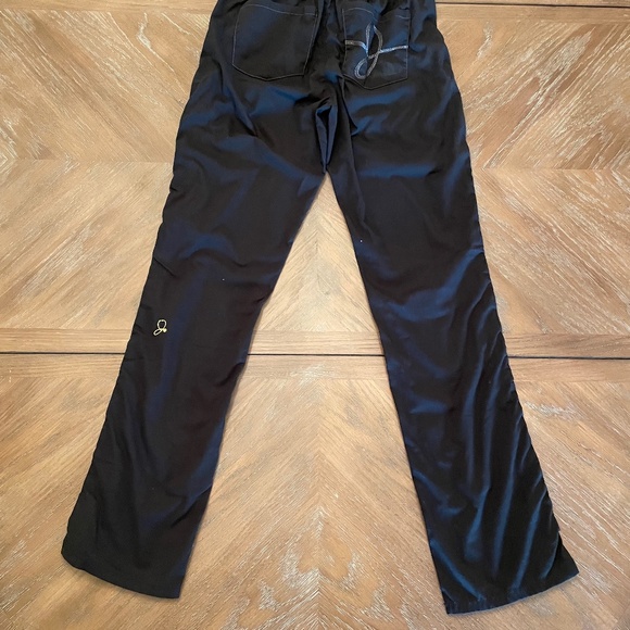 Jaanuu Women's Essential Drawstring Pant - Picture 3 of 3